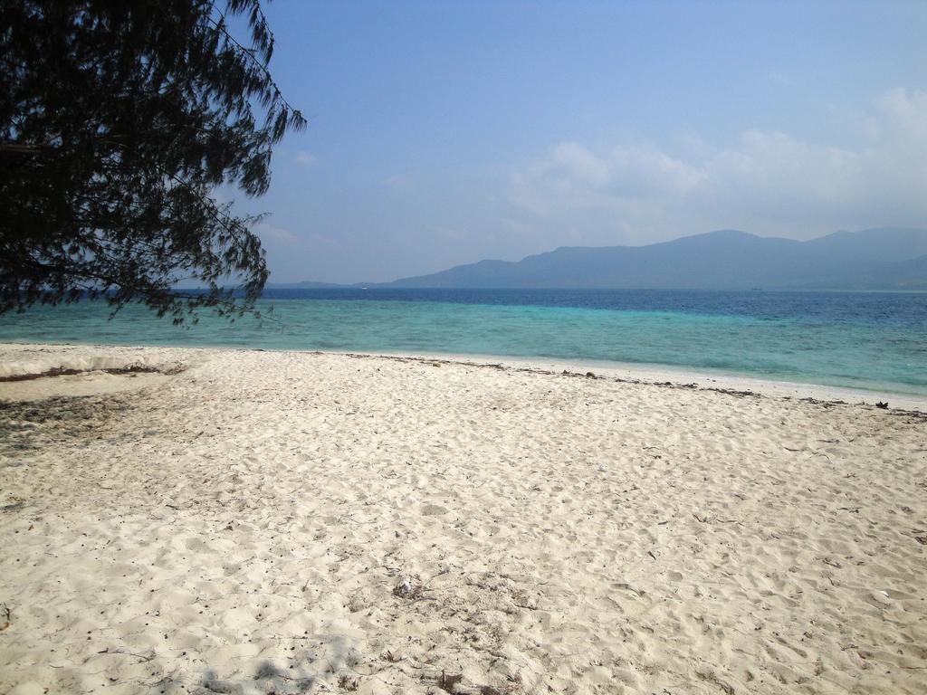 Menjangan Resort Karimunjawa Bilik gambar